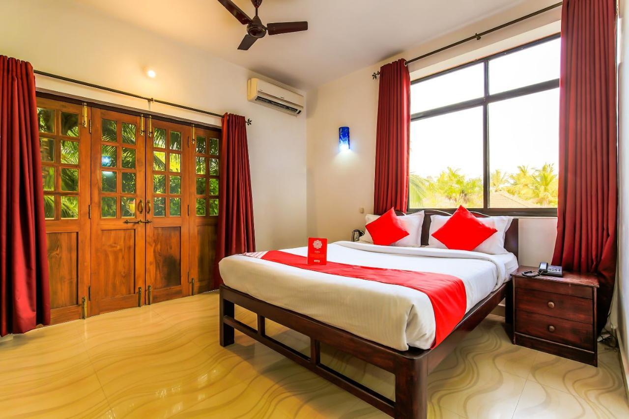 Oyo 13311 The White Feather Hotel Mandrem Ngoại thất bức ảnh