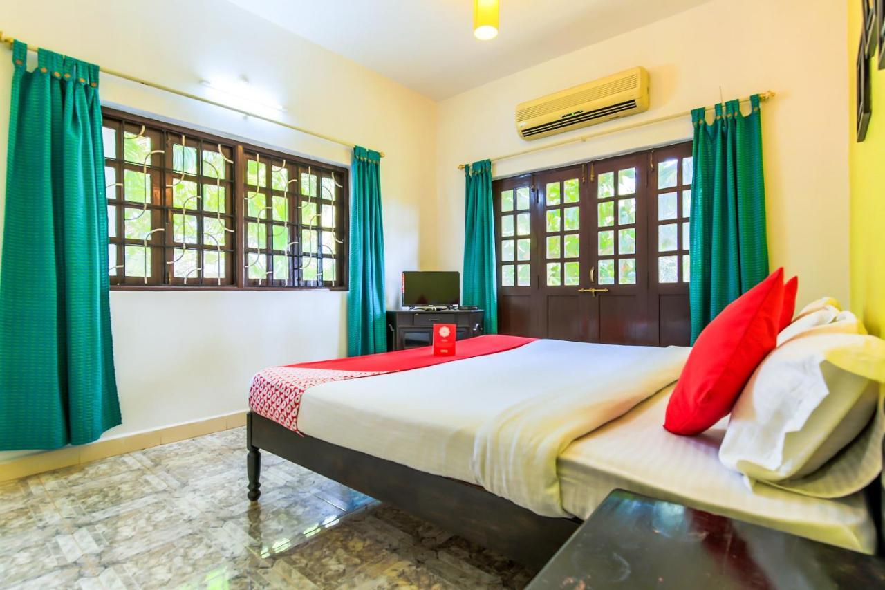 Oyo 13311 The White Feather Hotel Mandrem Ngoại thất bức ảnh