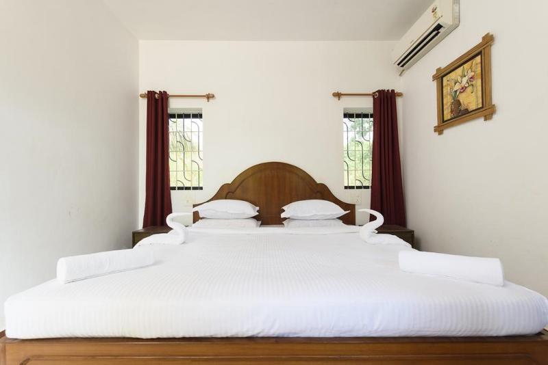 Oyo 13311 The White Feather Hotel Mandrem Ngoại thất bức ảnh